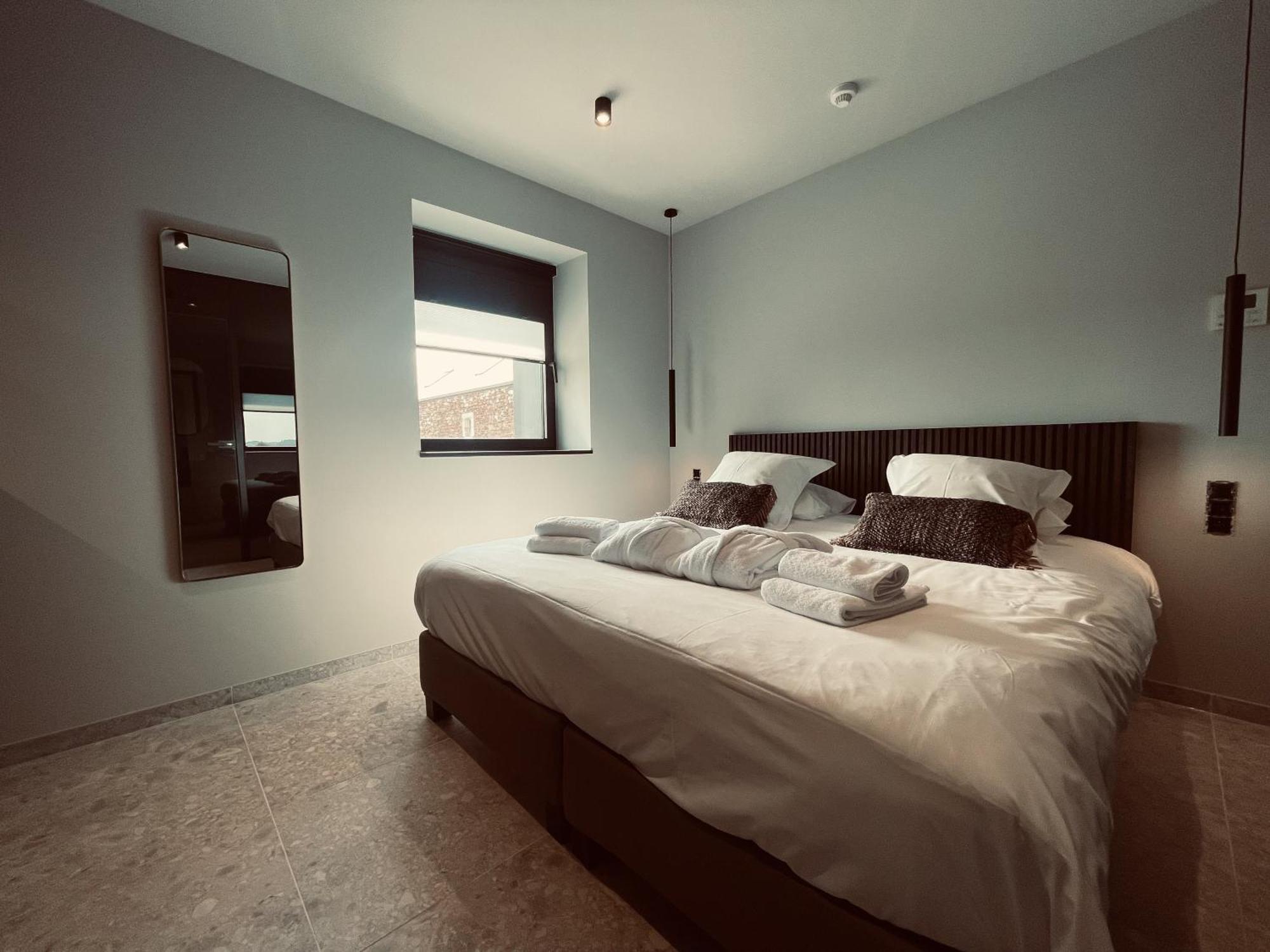 Hotel Domaine Sur Les Sarts Ohey Esterno foto